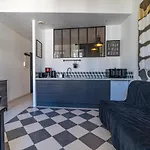 Les Temps Modernes - Nuit A Apartman Nîmes
