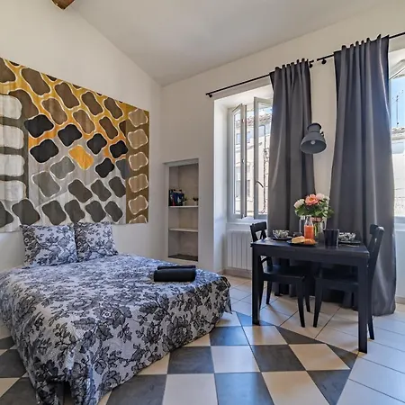 아파트 Les Temps Modernes - Nuit A 님