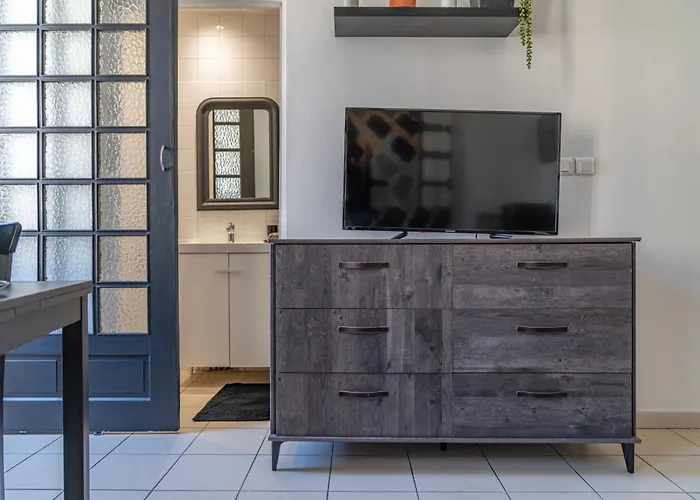 Les Temps Modernes - Nuit A