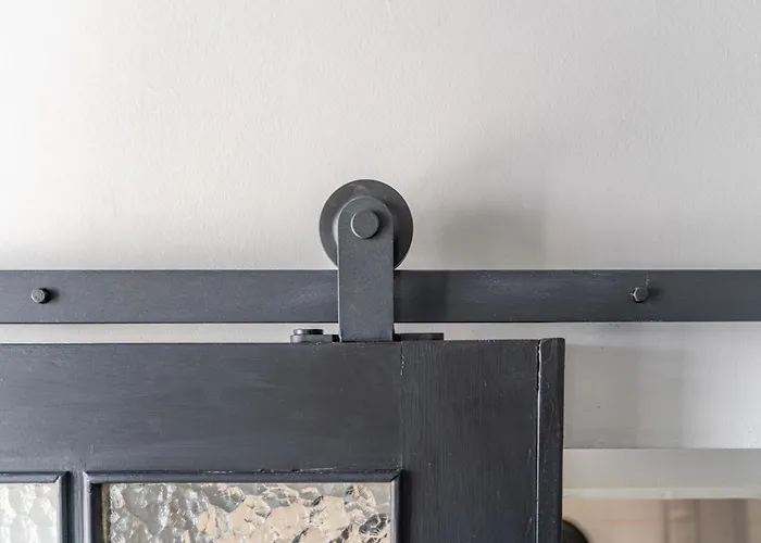 Lägenhet Les Temps Modernes - Nuit A Nîmes